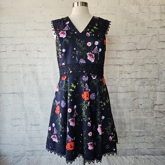 Ted Baker London Dresses & Skirts - Ted Baker Navy Hedgerow Floral Mayo A-Line Sleeveless Dress Ted Size 4 US 10